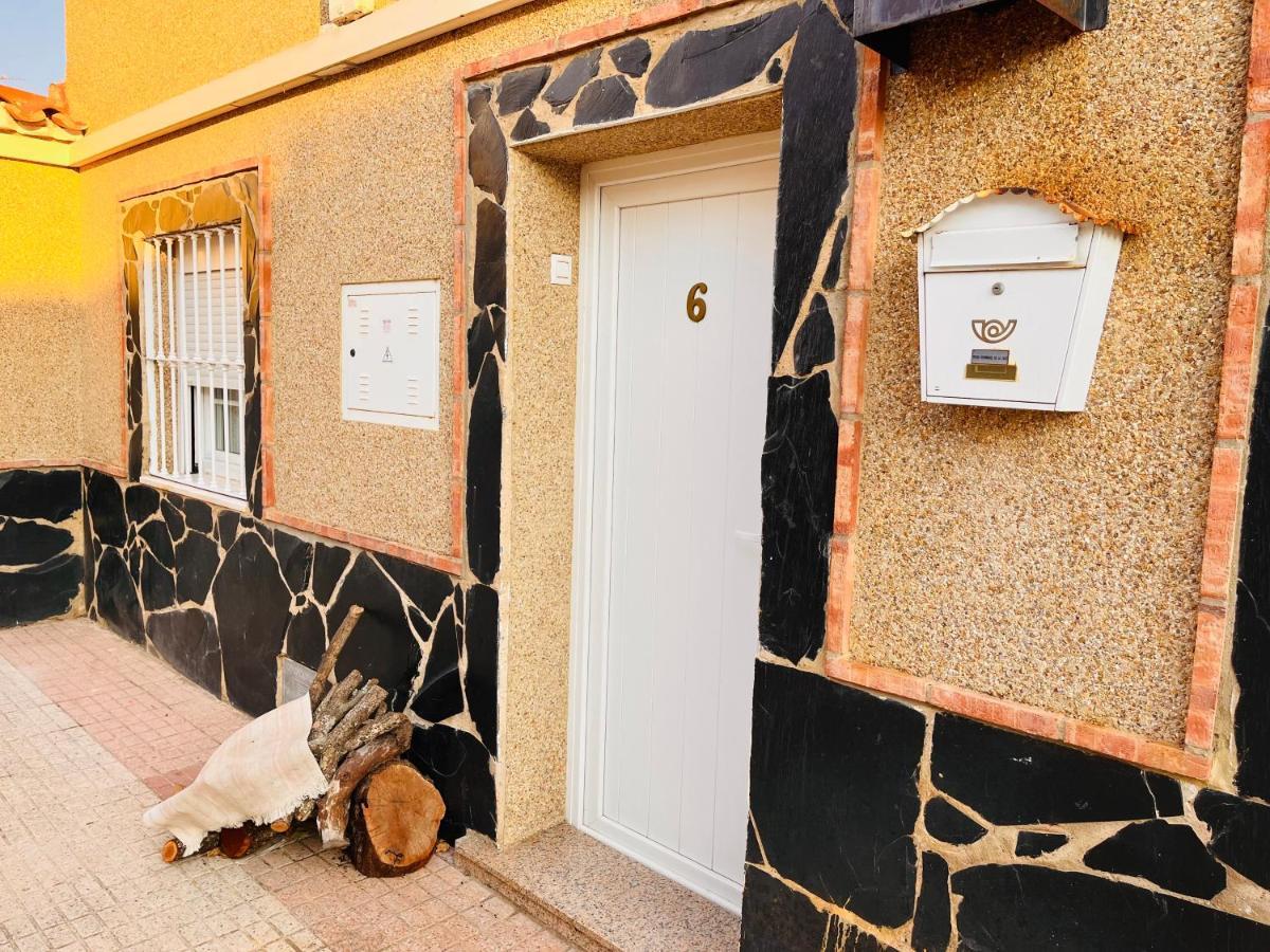 Miro Style Apartment *